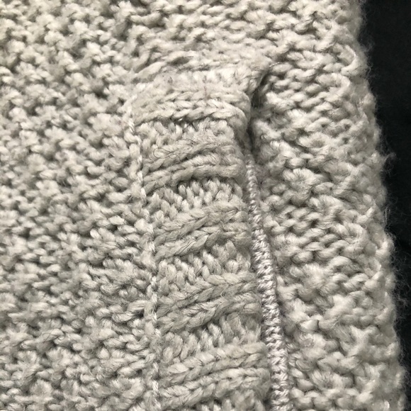 Cavalini Knit Vest with Faux Fur Collar - Picture 3 of 7